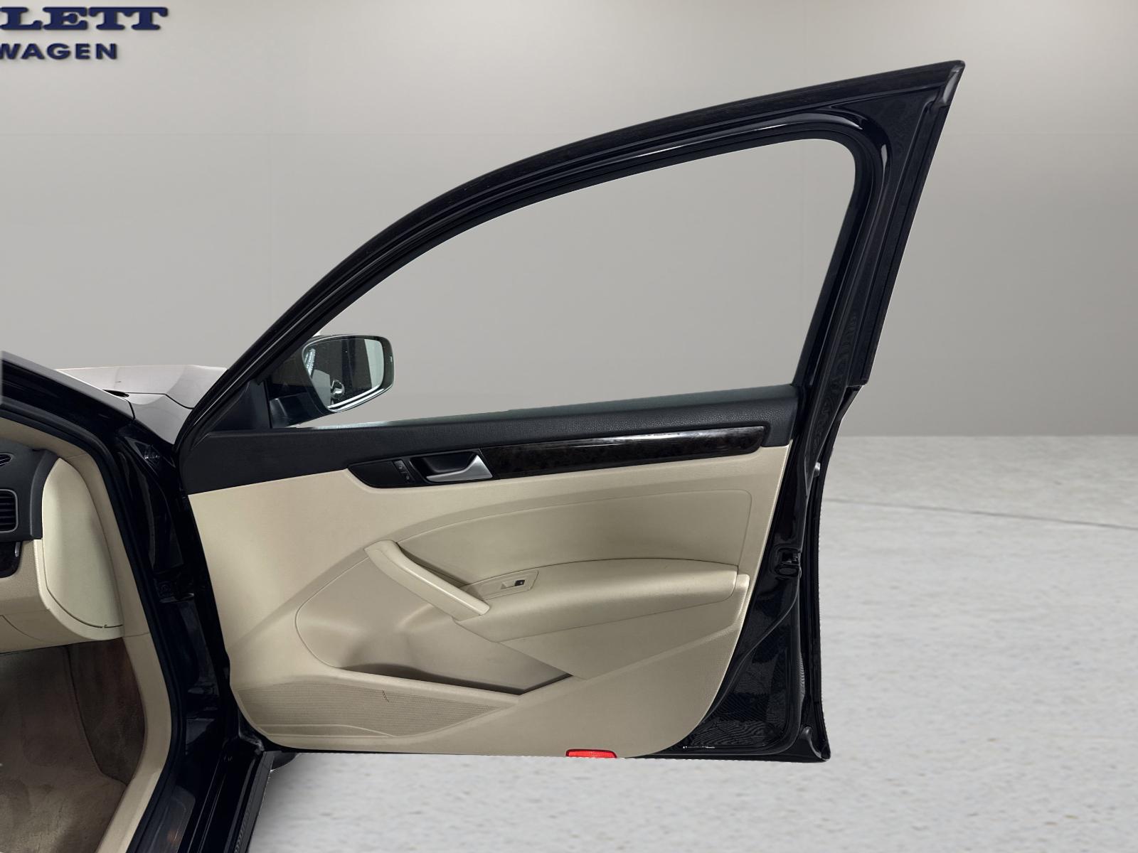 2015 Volkswagen Passat Vehicle Photo in Georgetown, TX 78626