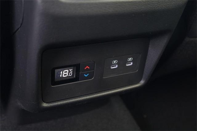 2025 Nissan Rogue Vehicle Photo in Hazelwood, MO 63042