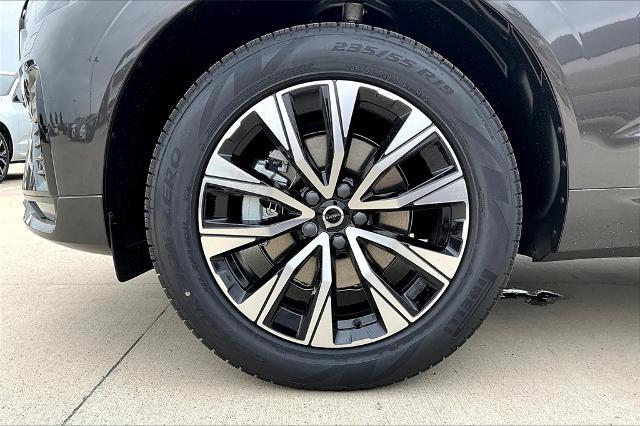 2025 Volvo XC60 Vehicle Photo in Grapevine, TX 76051
