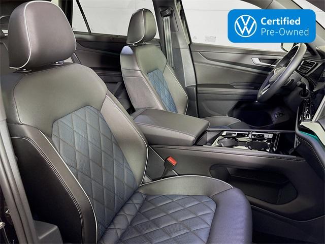 2024 Volkswagen Atlas Cross Sport Vehicle Photo in Puyallup, WA 98371