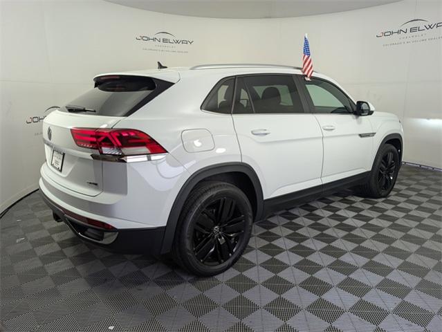 2021 Volkswagen Atlas Cross Sport Vehicle Photo in ENGLEWOOD, CO 80113-6708