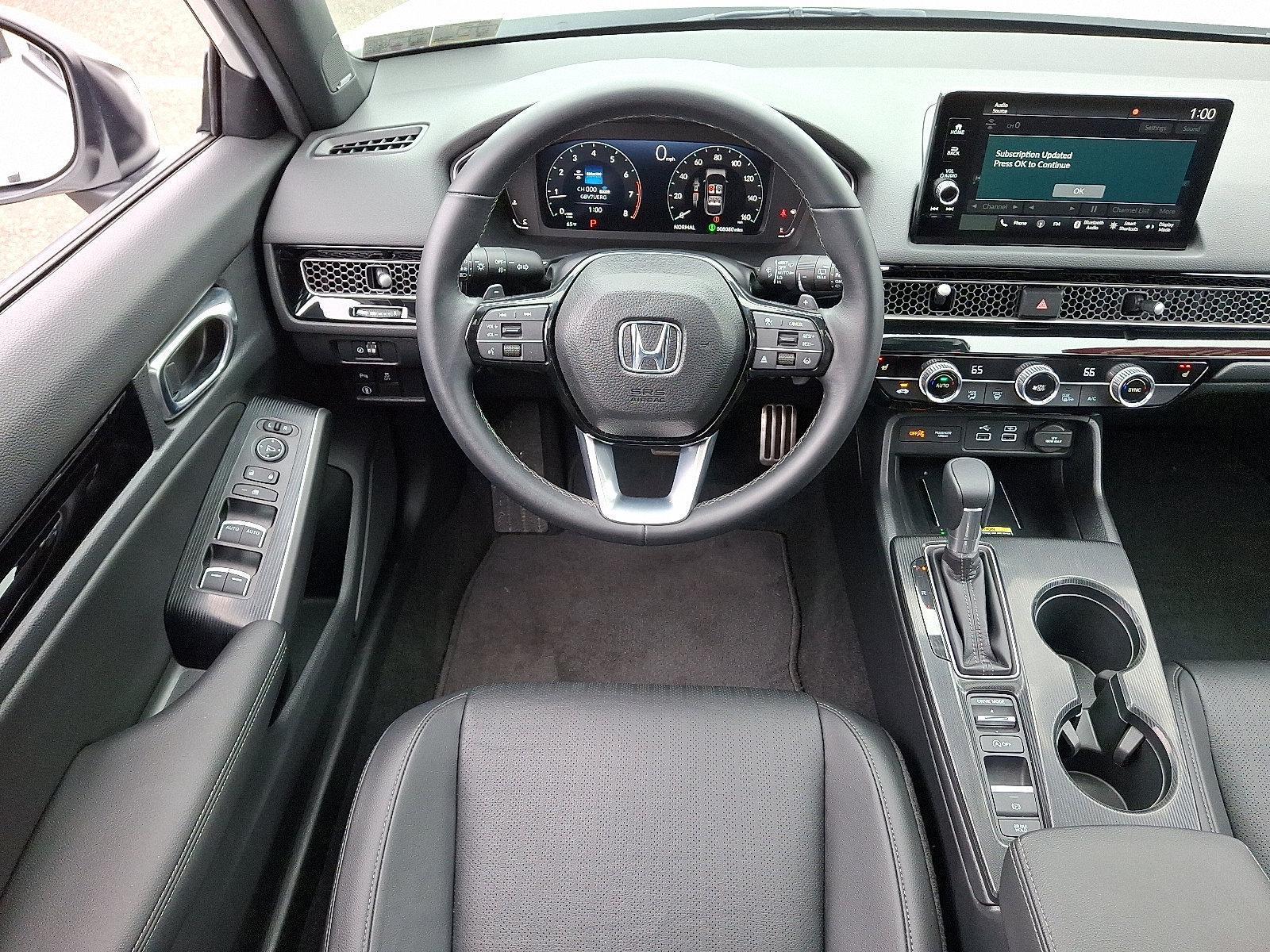 2024 Honda Civic Hatchback Vehicle Photo in Trevose, PA 19053