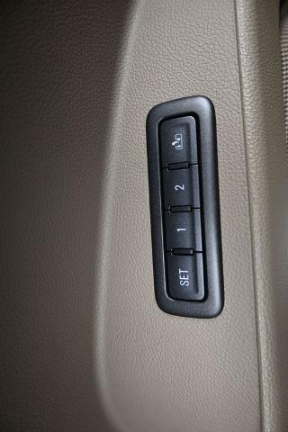 2016 Chevrolet Tahoe Vehicle Photo in Cedar Rapids, IA 52402