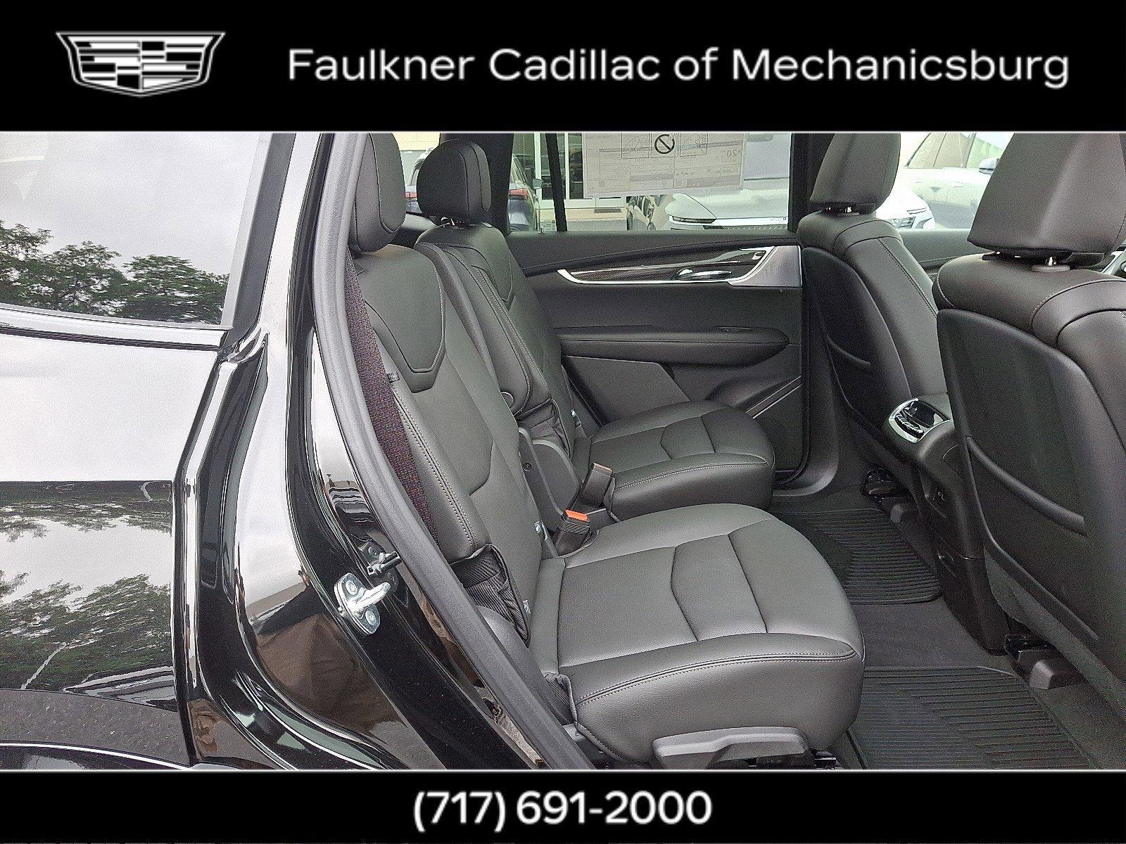 2025 Cadillac XT6 Vehicle Photo in MECHANICSBURG, PA 17050-1707