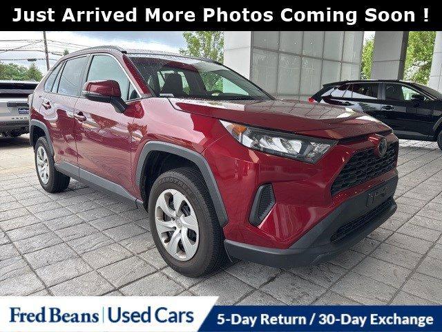 2019 Toyota RAV4 Vehicle Photo in Flemington, NJ 08822