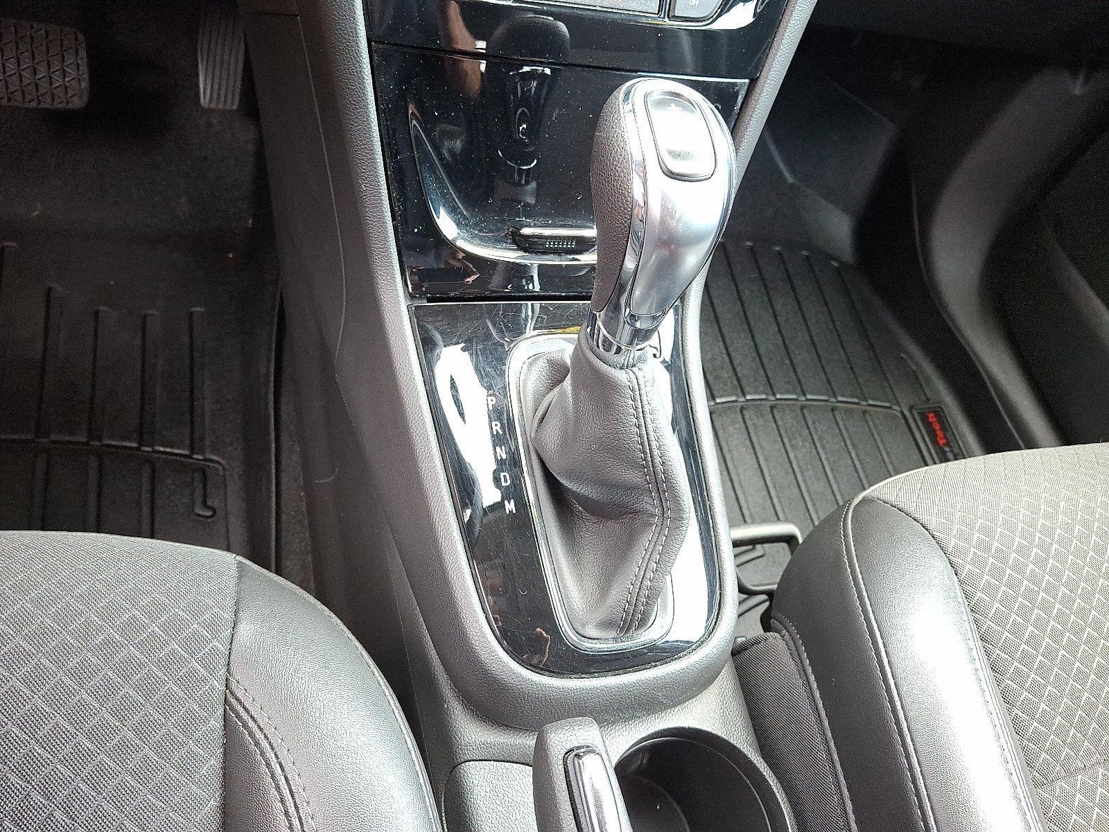 2021 Buick Encore Vehicle Photo in BETHLEHEM, PA 18017-9401