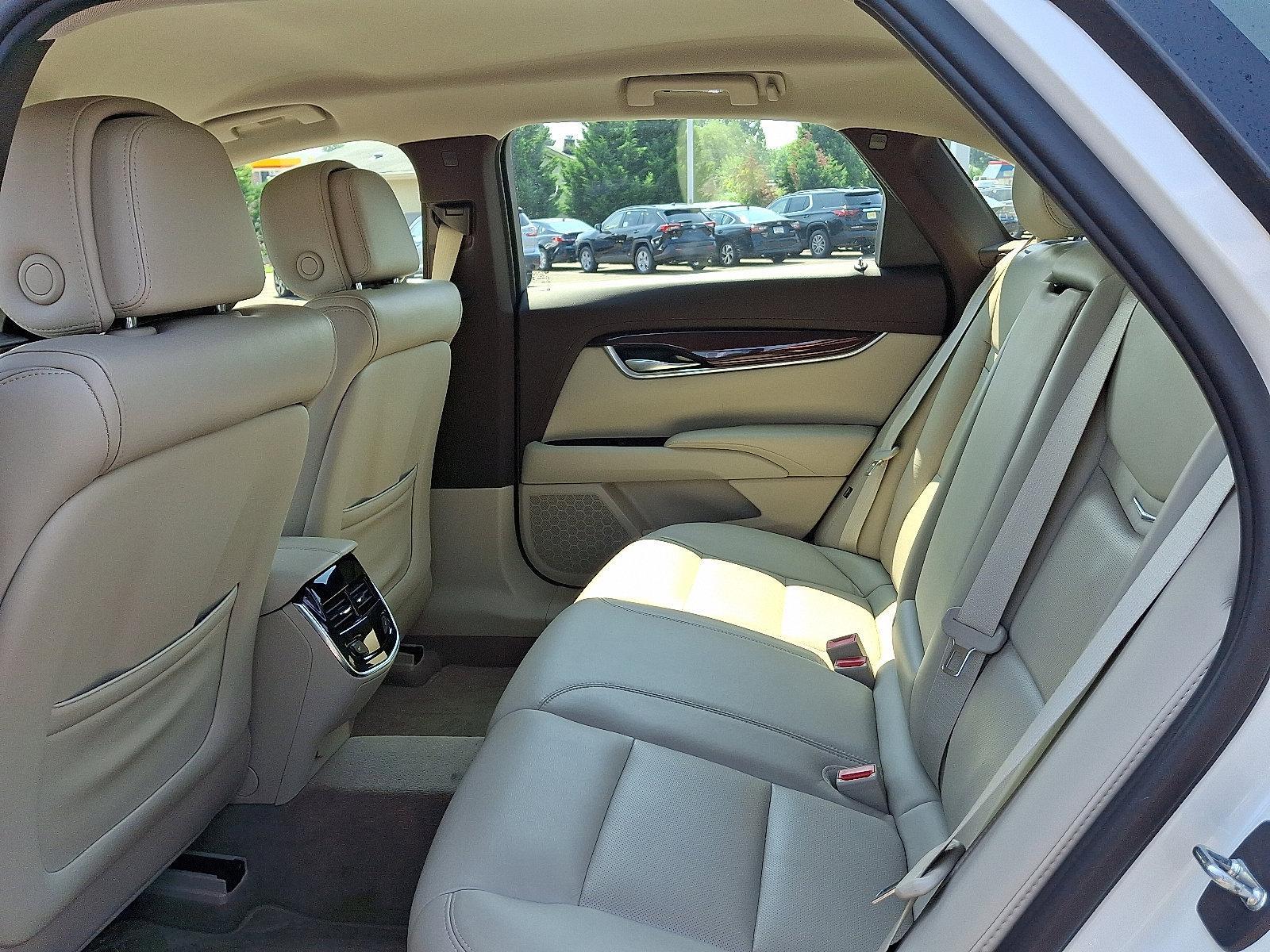2014 Cadillac XTS Vehicle Photo in Trevose, PA 19053