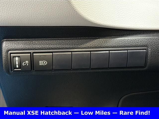 2021 Toyota Corolla Hatchback Vehicle Photo in EVERETT, WA 98203-5662