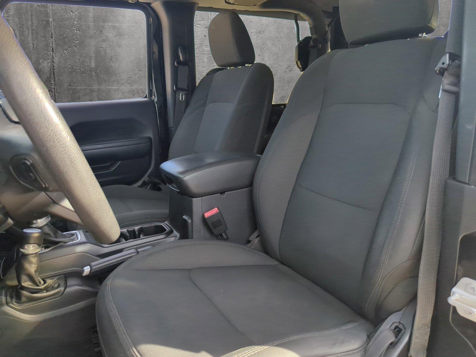 2020 Jeep Wrangler Vehicle Photo in Pembroke Pines, FL 33027