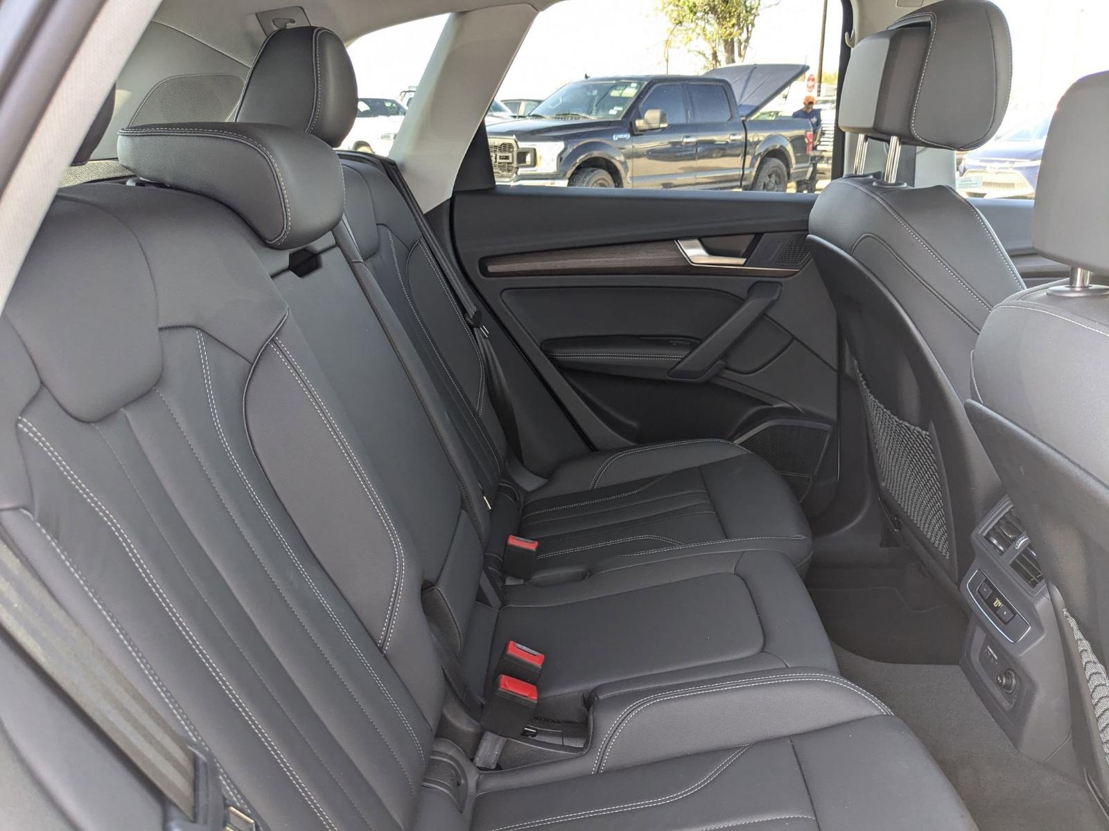 2024 Audi Q5 Vehicle Photo in Seguin, TX 78155