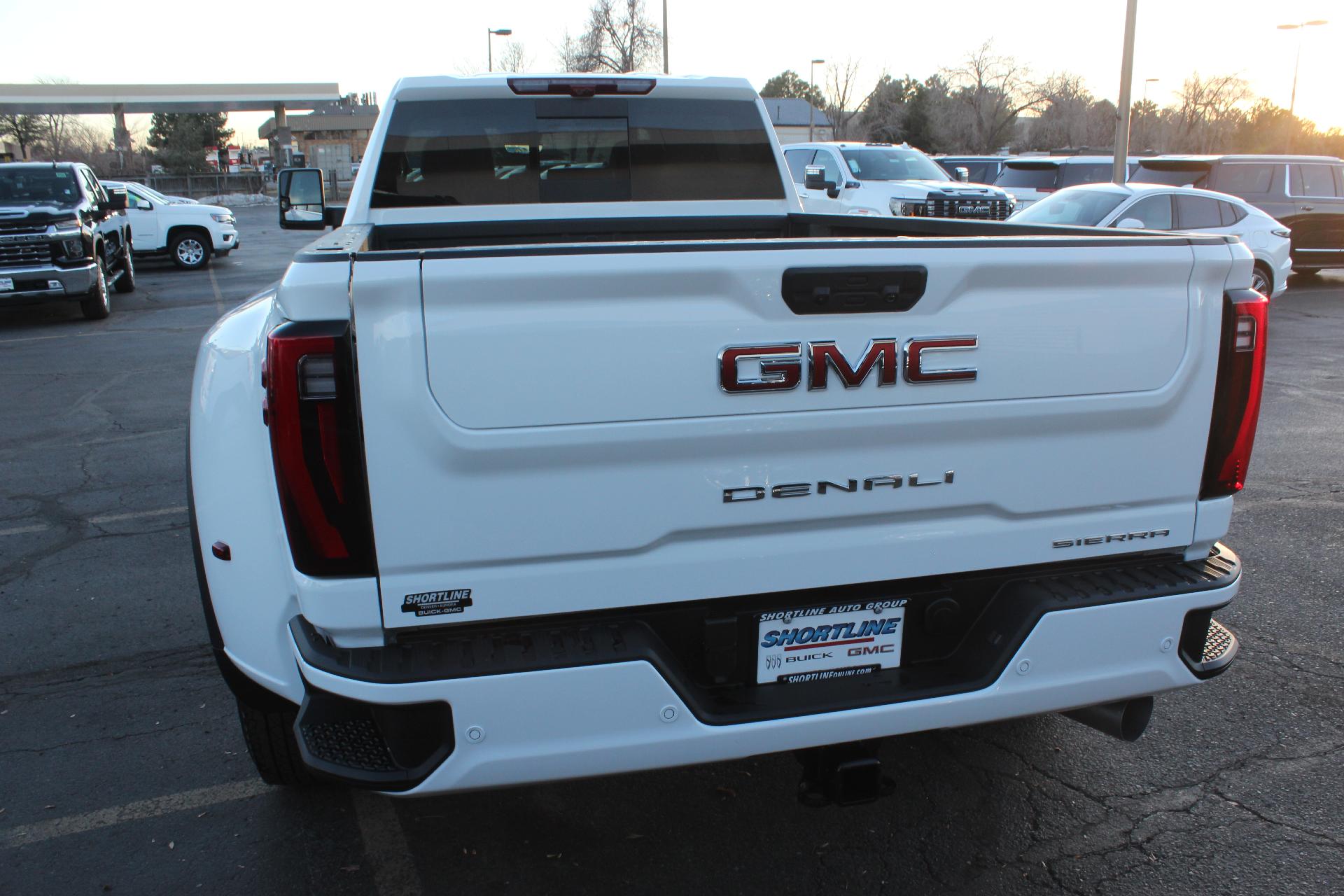 2025 GMC Sierra 3500 HD Vehicle Photo in AURORA, CO 80012-4011