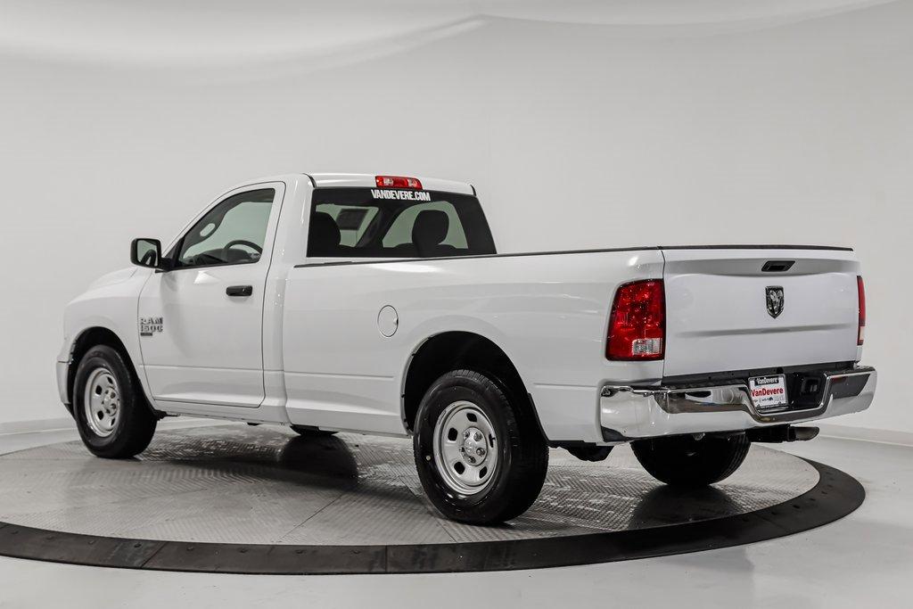 2023 Ram 1500 Classic Vehicle Photo in AKRON, OH 44320-4088