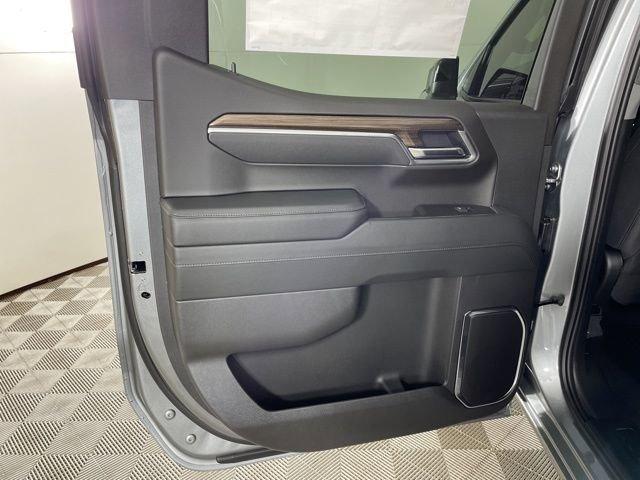 2025 Chevrolet Silverado 1500 Vehicle Photo in PHOENIX, AZ 85014-3381