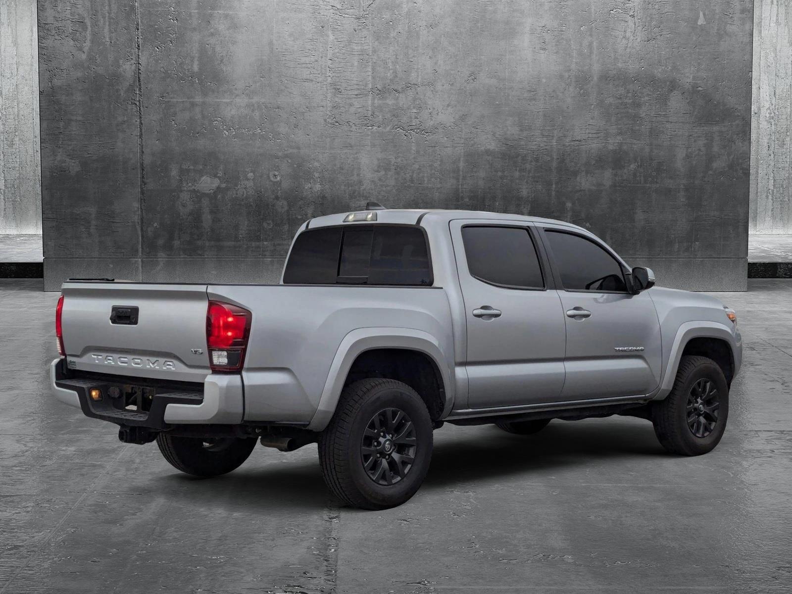 2022 Toyota Tacoma 2WD Vehicle Photo in St. Petersburg, FL 33713