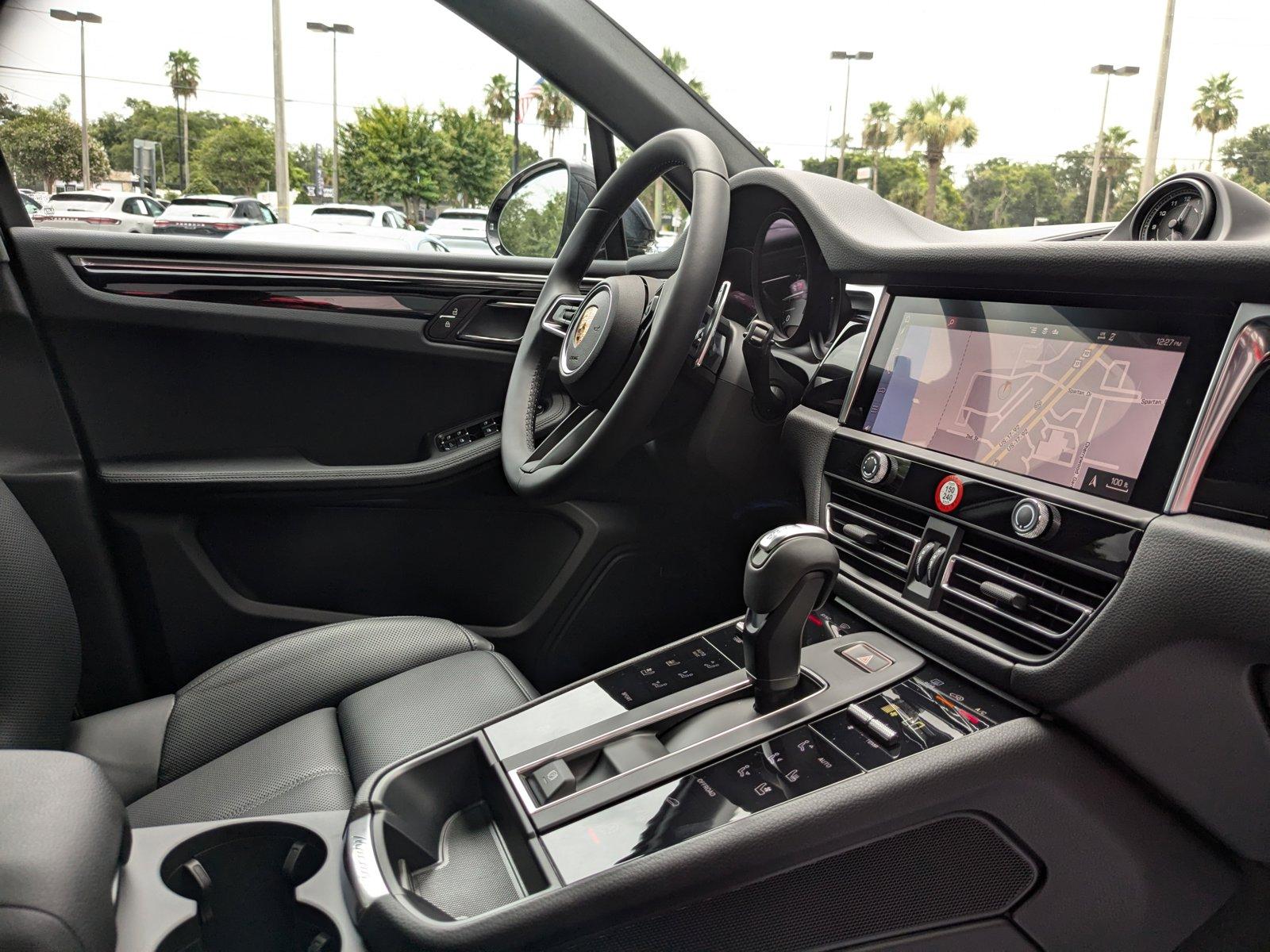 2024 Porsche Macan Vehicle Photo in Maitland, FL 32751