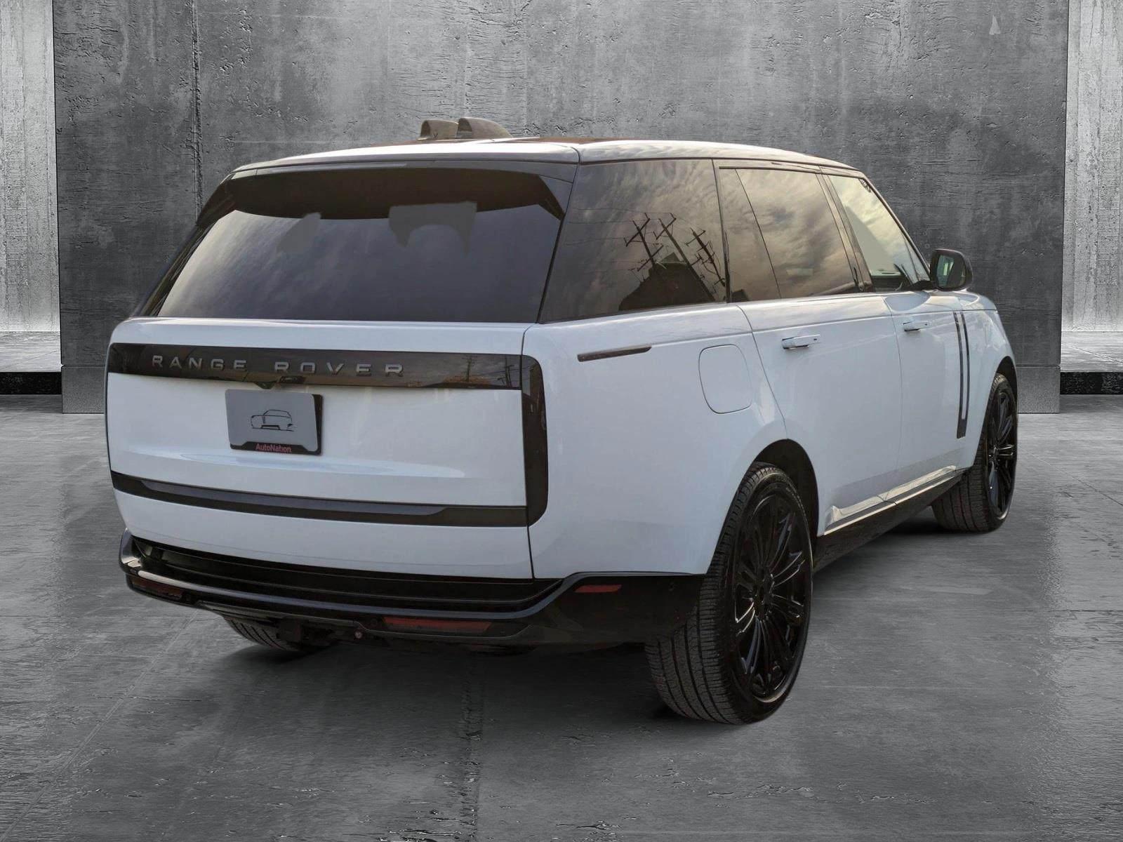 2023 Land Rover Range Rover Vehicle Photo in Bethesda, MD 20852