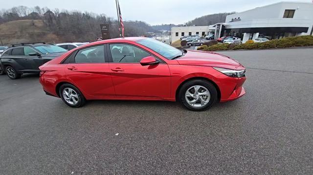 2022 Hyundai ELANTRA Vehicle Photo in Pleasant Hills, PA 15236