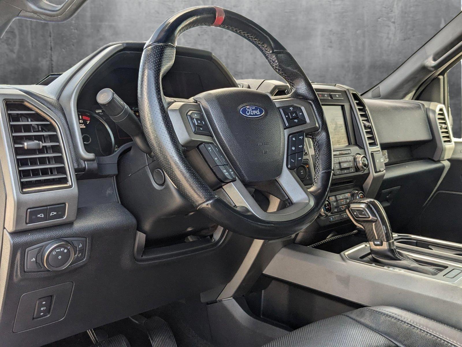 2018 Ford F-150 Vehicle Photo in St. Petersburg, FL 33713