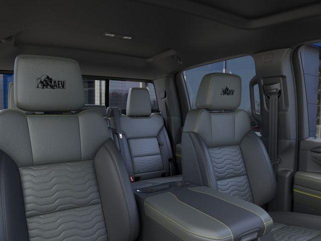 2025 Chevrolet Silverado 2500 HD Vehicle Photo in DANBURY, CT 06810-5034