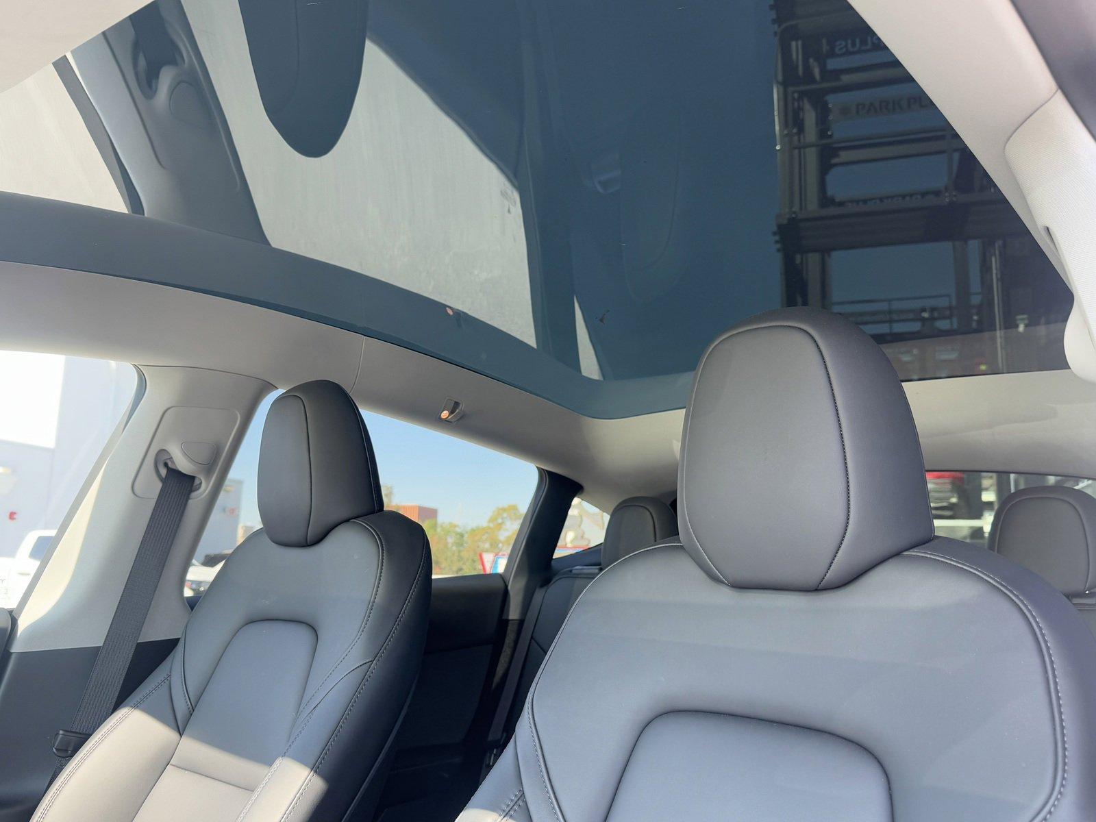 2023 Tesla Model Y Vehicle Photo in LOS ANGELES, CA 90007-3794