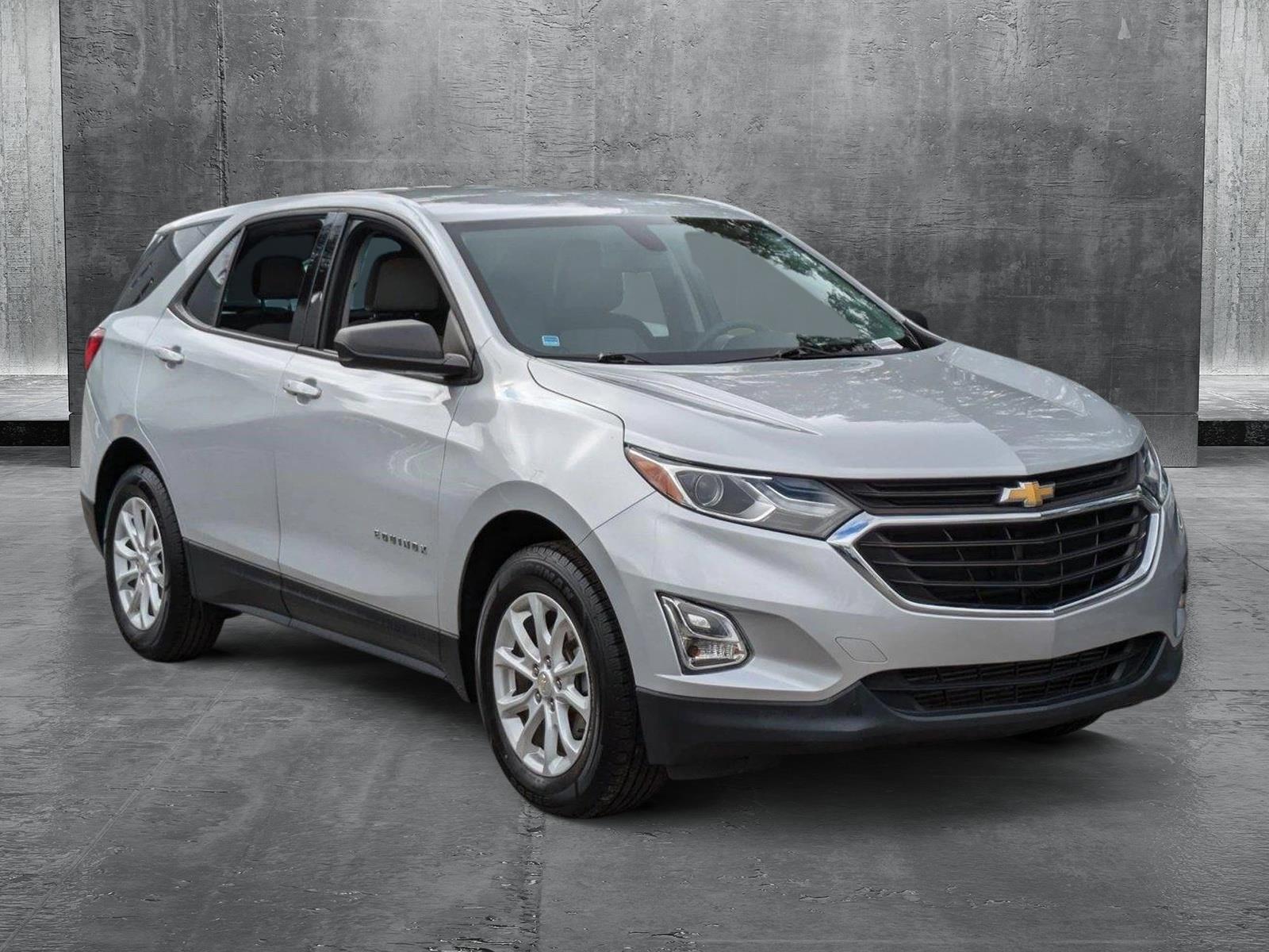 2018 Chevrolet Equinox Vehicle Photo in Tampa, FL 33614