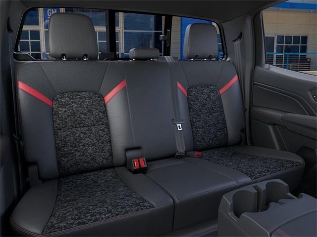 2025 Chevrolet Colorado Vehicle Photo in ENGLEWOOD, CO 80113-6708