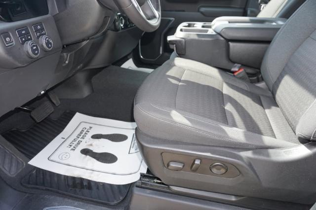 2022 Chevrolet Silverado 1500 Vehicle Photo in FAIRMONT, WV 26554-2318