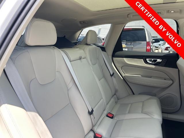2022 Volvo XC60 Vehicle Photo in Grapevine, TX 76051