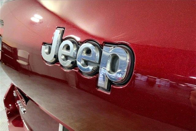 2022 Jeep Grand Cherokee L Vehicle Photo in KANSAS CITY, MO 64114-4502