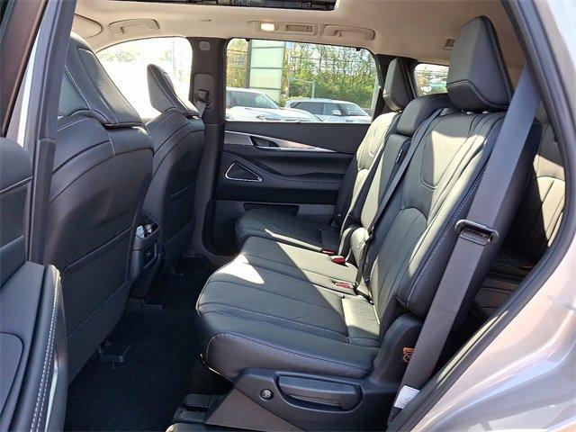 2025 INFINITI QX60 Vehicle Photo in Willow Grove, PA 19090