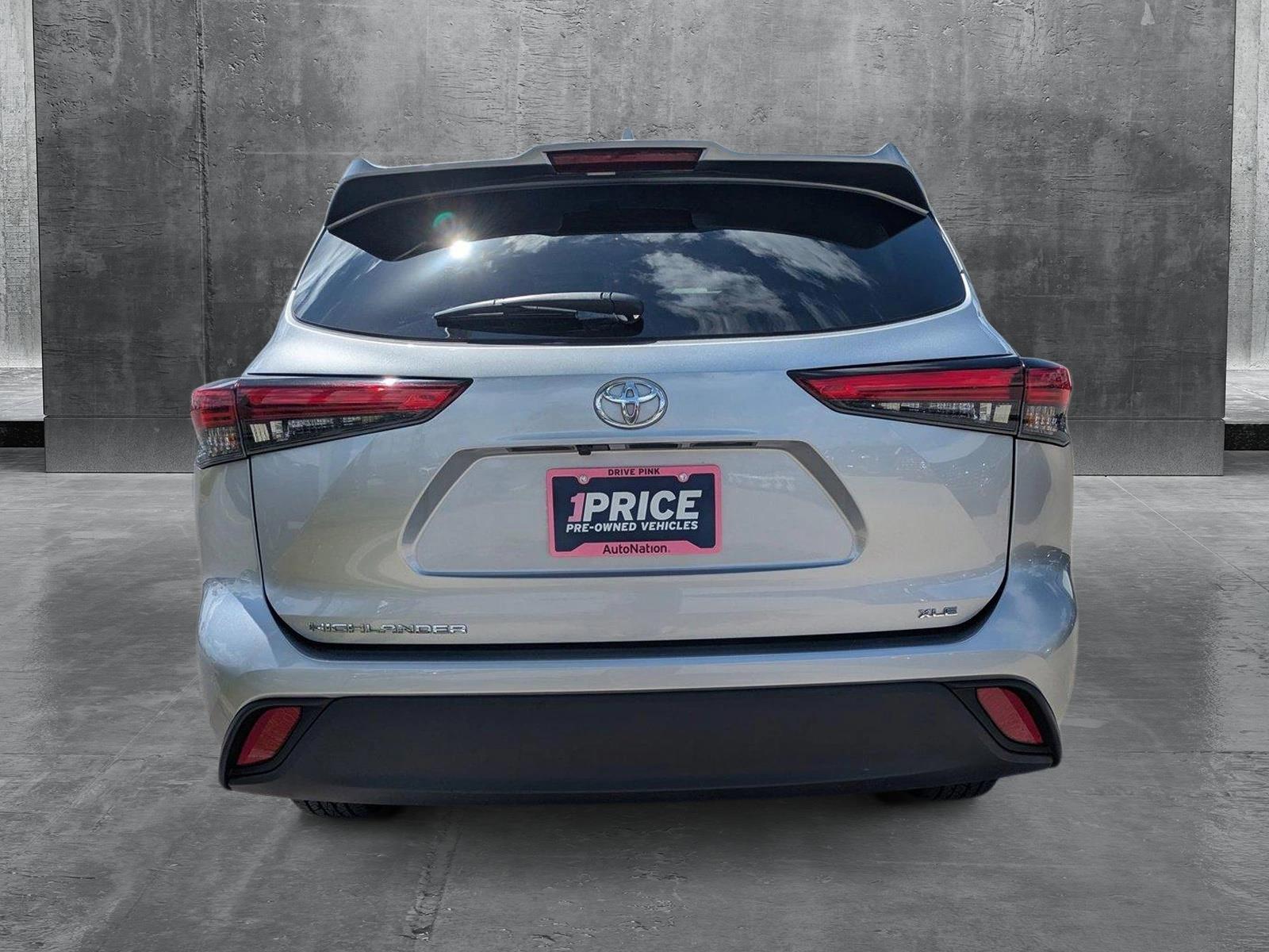 2023 Toyota Highlander Vehicle Photo in Winter Park, FL 32792