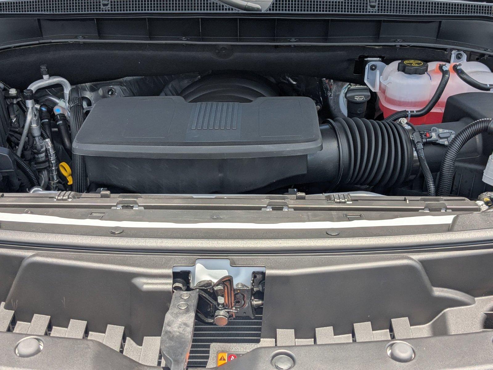 2025 Chevrolet Suburban Vehicle Photo in PEMBROKE PINES, FL 33024-6534