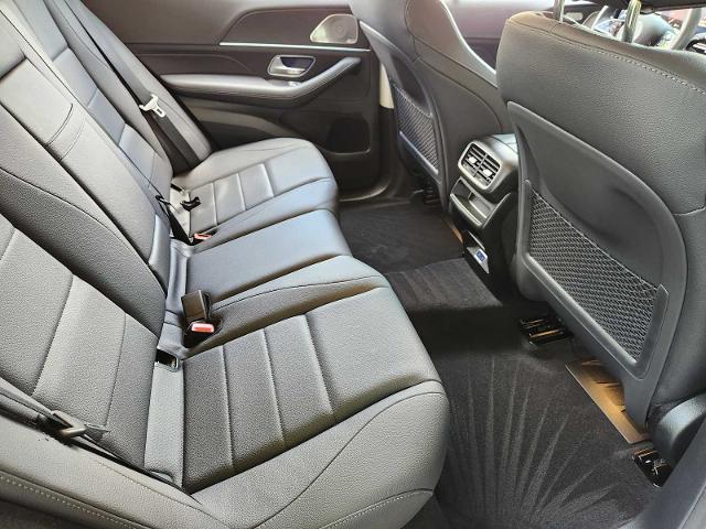 2025 Mercedes-Benz GLE Vehicle Photo in HOUSTON, TX 77079