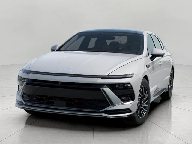 2025 Hyundai SONATA Hybrid Vehicle Photo in Green Bay, WI 54304