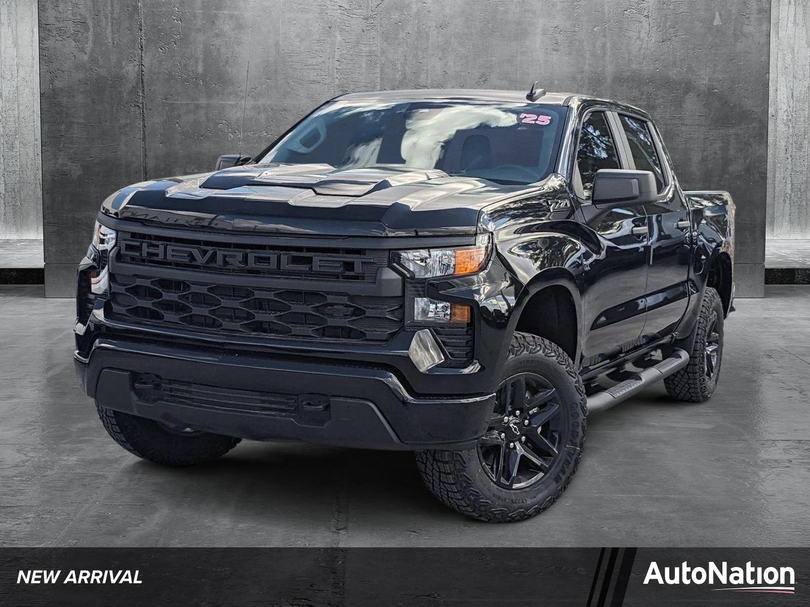 2025 Chevrolet Silverado 1500 Vehicle Photo in GREENACRES, FL 33463-3207