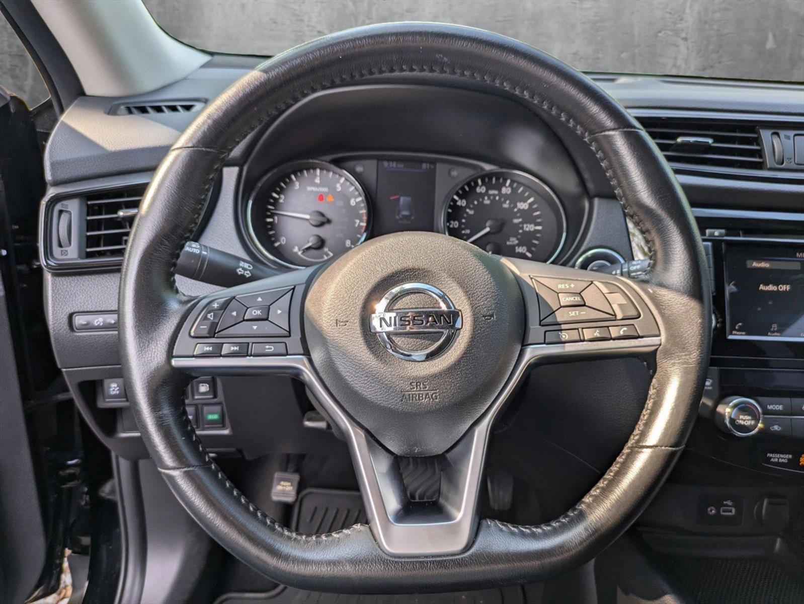 2018 Nissan Rogue Vehicle Photo in Tampa, FL 33614