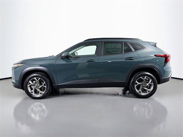 2025 Chevrolet Trax Vehicle Photo in PUYALLUP, WA 98371-4149