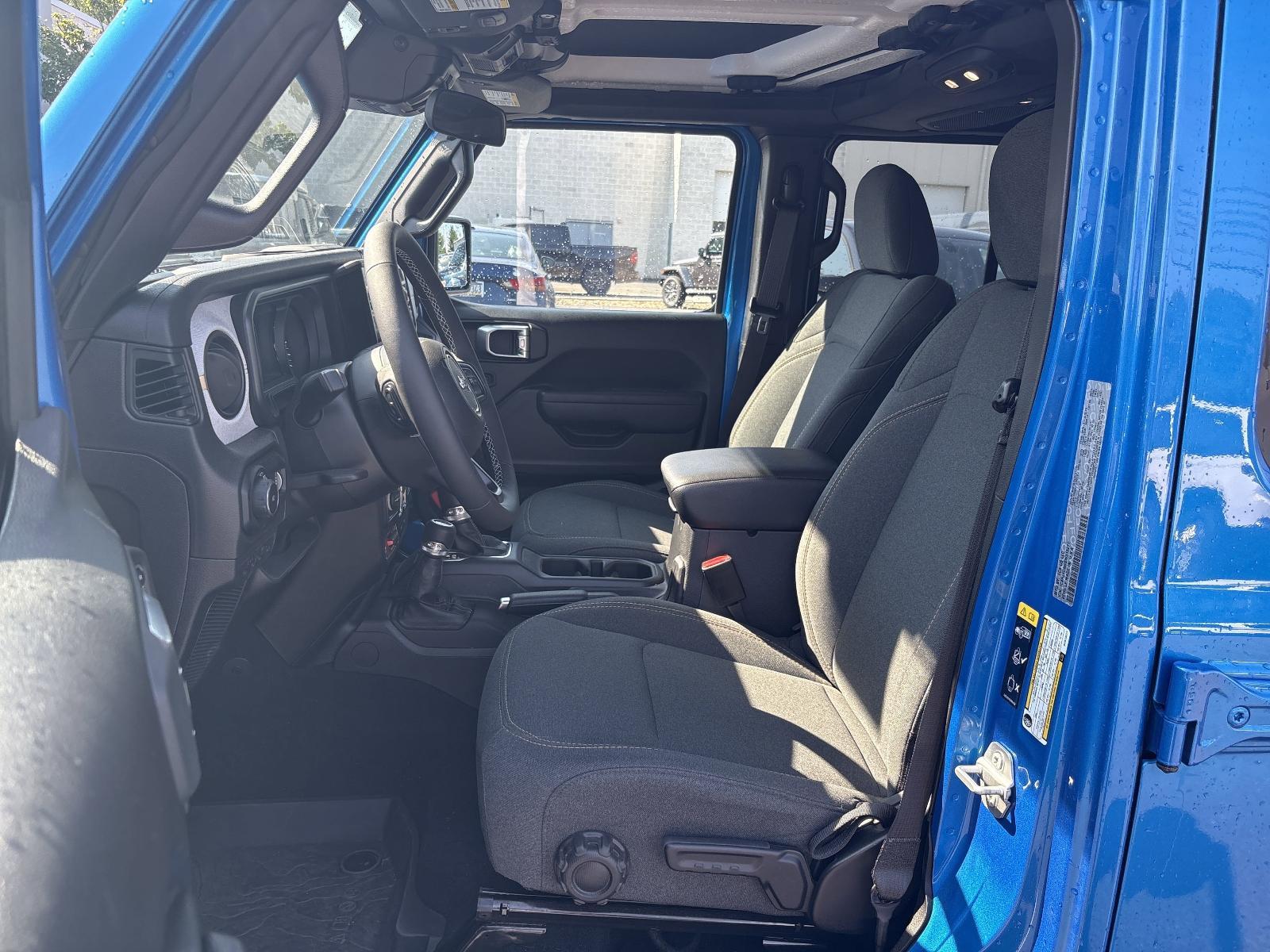2025 Jeep Wrangler Vehicle Photo in Mechanicsburg, PA 17050-1707