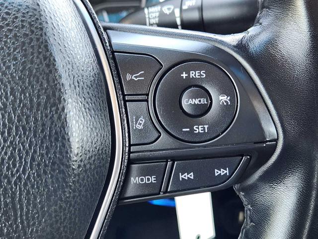 2019 Toyota Camry Vehicle Photo in DENTON, TX 76210-9321