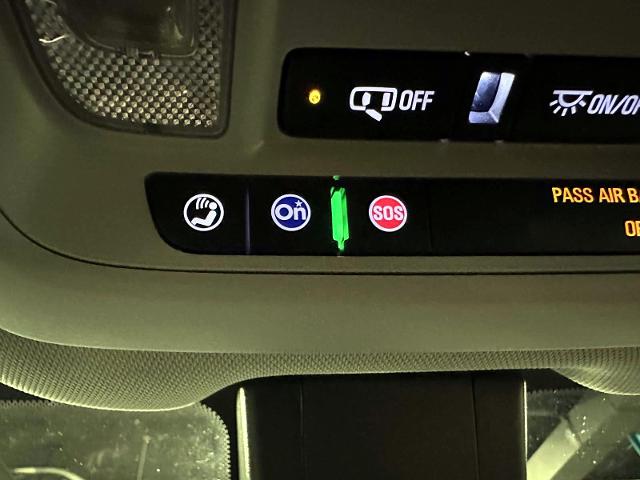 2022 Chevrolet Equinox Vehicle Photo in Roslyn, NY 11576