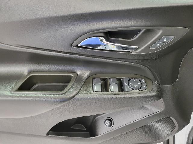 2024 Chevrolet Equinox Vehicle Photo in NEENAH, WI 54956-2243