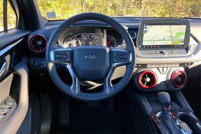 2025 Chevrolet Blazer Vehicle Photo in KANSAS CITY, MO 64114-4502