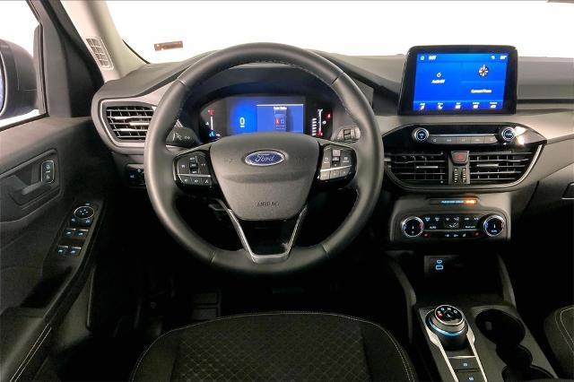 2023 Ford Escape Vehicle Photo in Kansas City, MO 64114