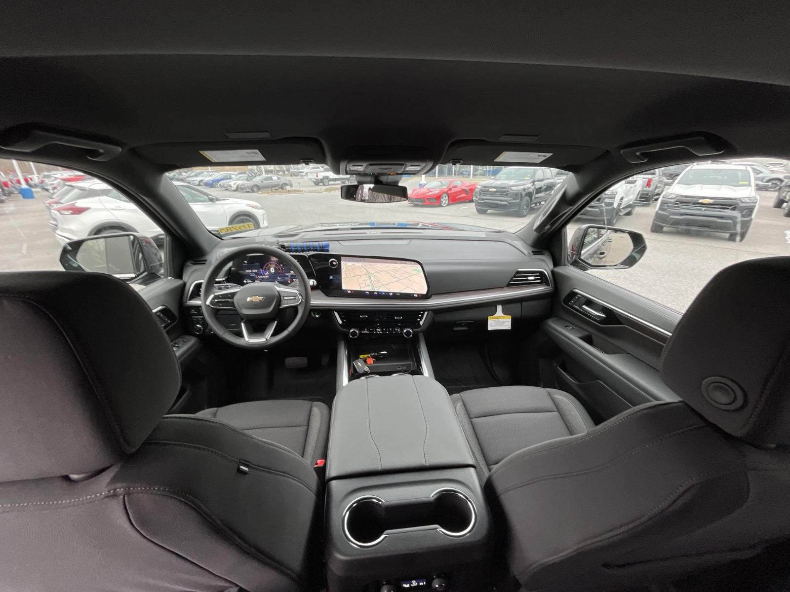 2025 Chevrolet Tahoe Vehicle Photo in BENTONVILLE, AR 72712-4322