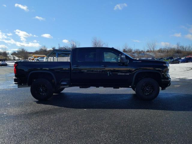 Used 2024 Chevrolet Silverado 2500HD ZR2 with VIN 1GC4YYEY6RF438961 for sale in Nazareth, PA