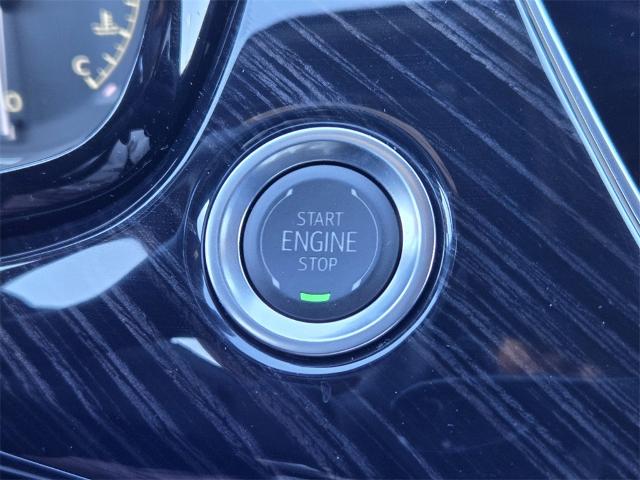 2025 Cadillac XT6 Vehicle Photo in Oklahoma City, OK 73114