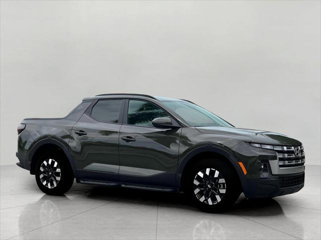2025 Hyundai SANTA CRUZ Vehicle Photo in Green Bay, WI 54304