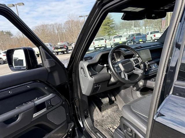 2023 Land Rover Defender Vehicle Photo in CHICOPEE, MA 01020-5001