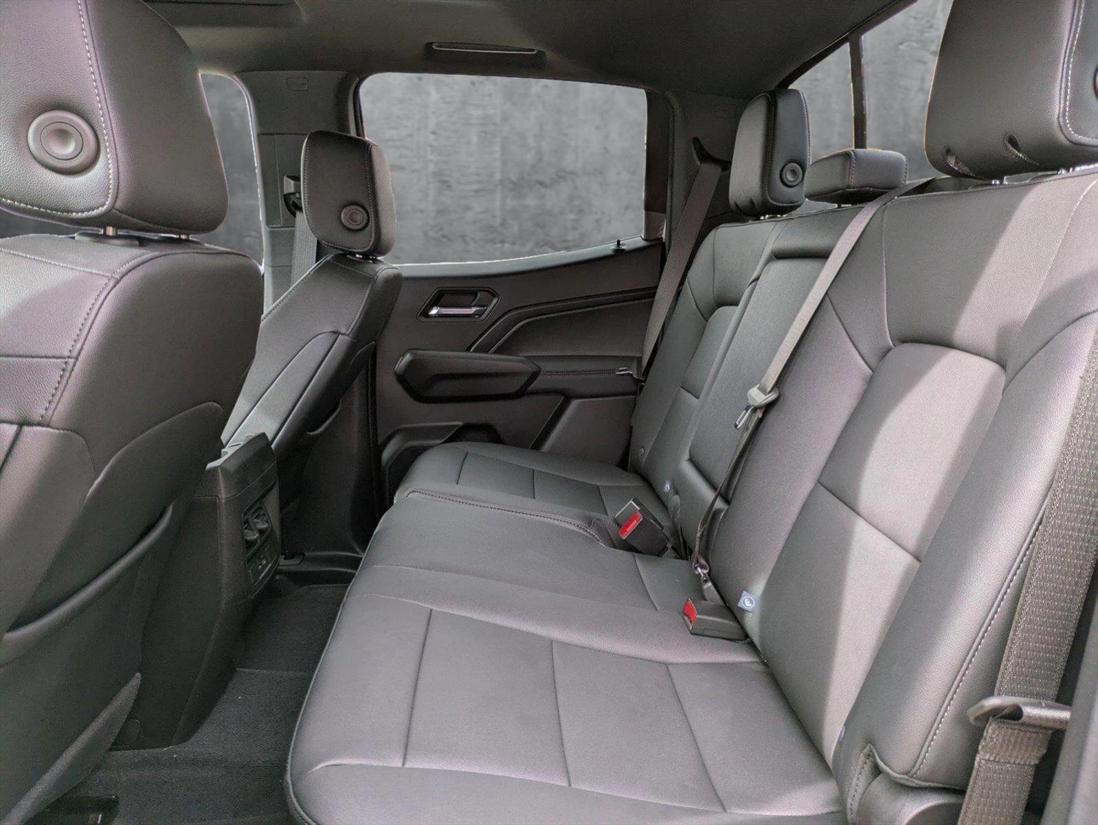 2024 GMC Canyon Vehicle Photo in GOLDEN, CO 80401-3850