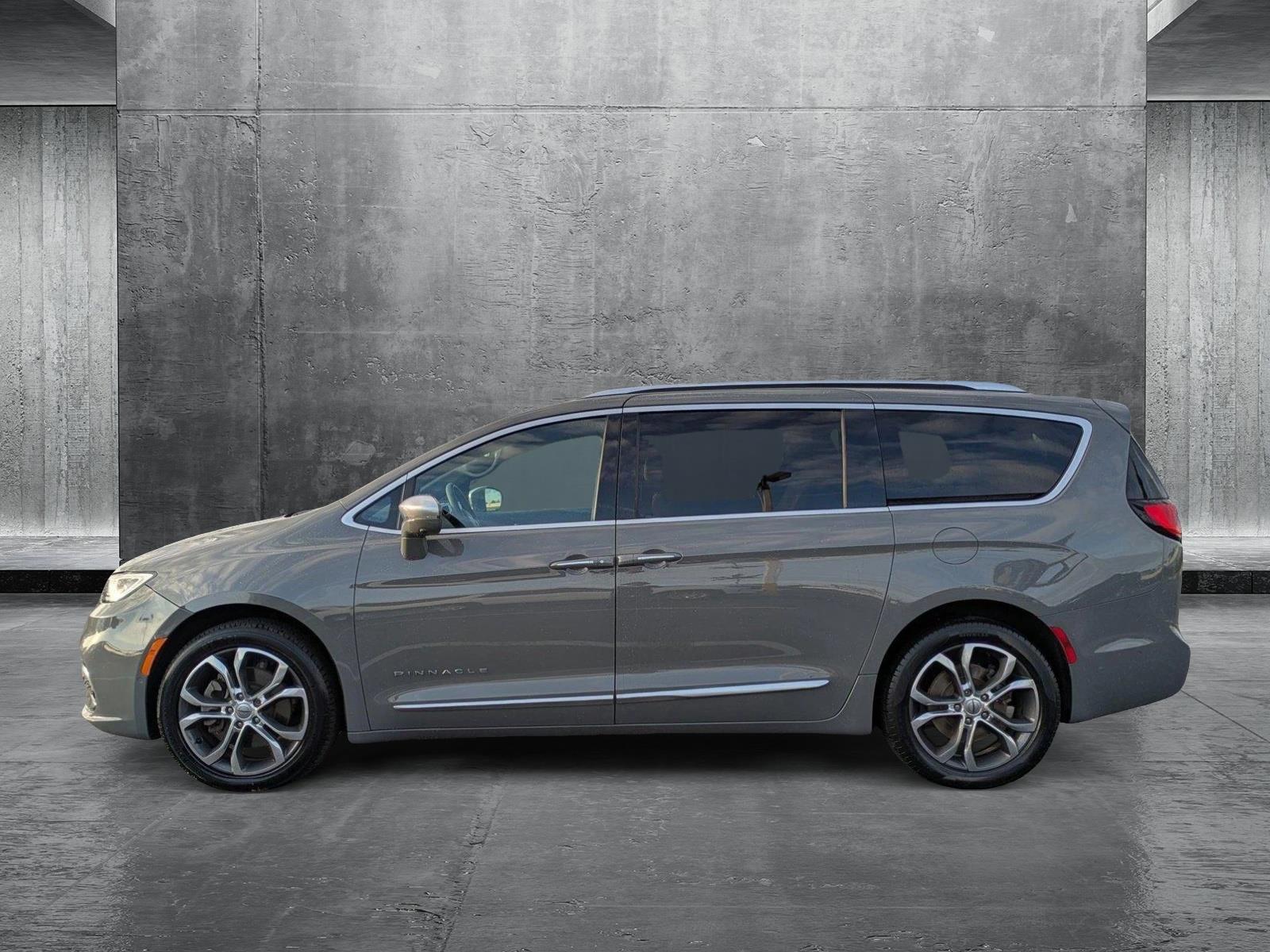 2022 Chrysler Pacifica Vehicle Photo in CLEARWATER, FL 33764-7163
